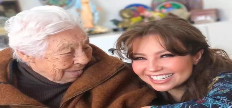 A los 104 años de edad muere abuelita de Thalía y Laura Zapata