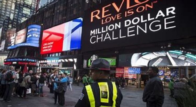 Revlon se declara en bancarrota.