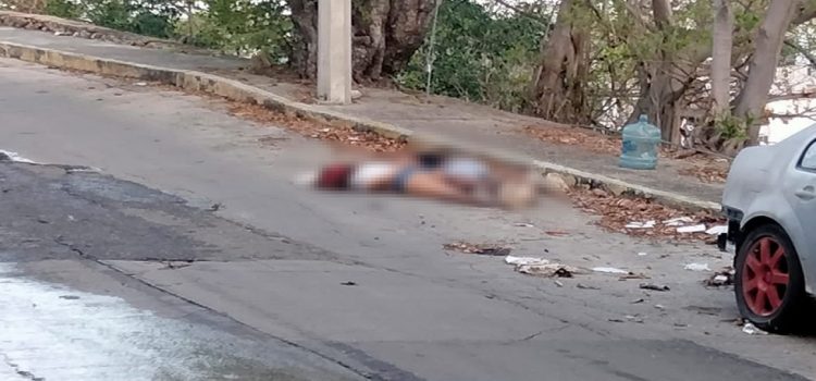 Dejan a hombre y mujer asesinados con torniquete en Acapulco