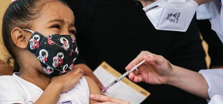 Comienza la vacunación de niños entre 5 y 11 años.