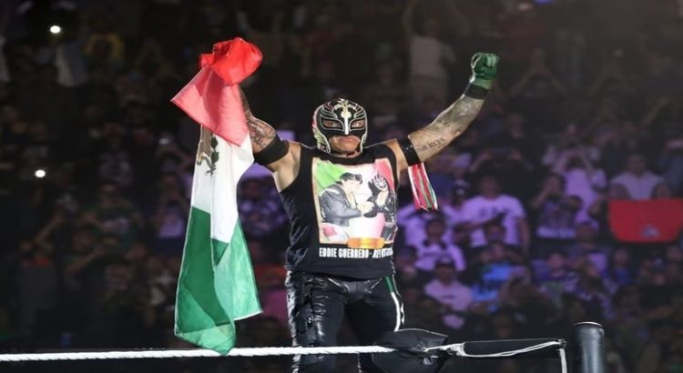 Se lleva la noche Rey Mysterio pese a derrota con Román Reings