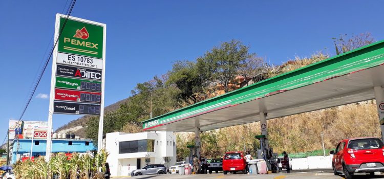 Sube el precio de combustibles en Acapulco; 85 centavos por litro