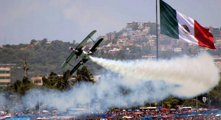 Innova el Air Show con mujeres