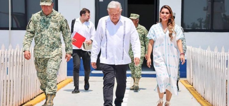 AMLO concluye su gira de salud en Acapulco