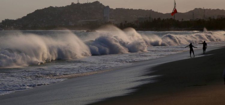 Hoy reportan mar de fondo en costas de Guerrero