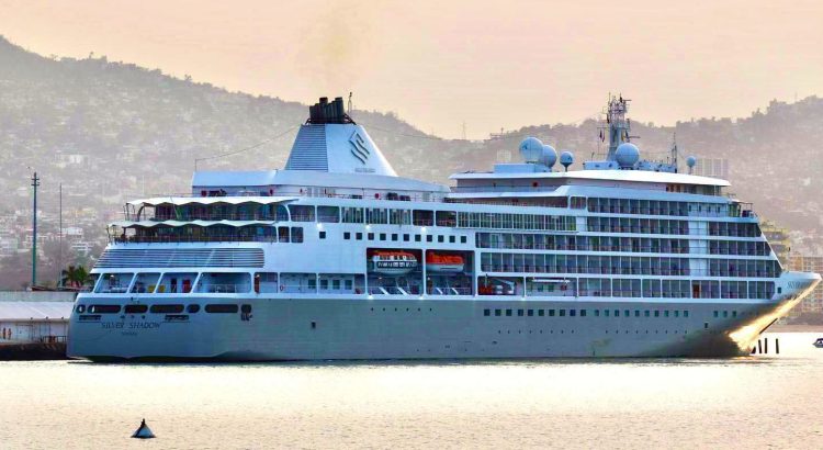 Llega el Crucero Silver Shadow a Acapulco