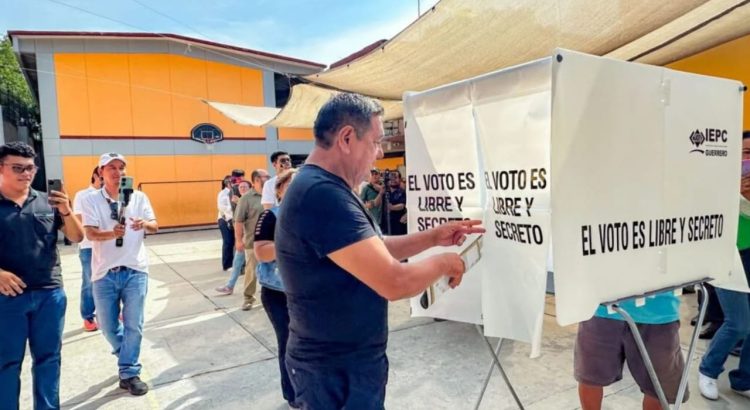 Nutrida afluencia de ciudadanos reportan en Guerrero