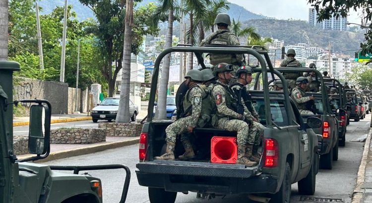 Llega más militares para reforzar seguridad en Acapulco