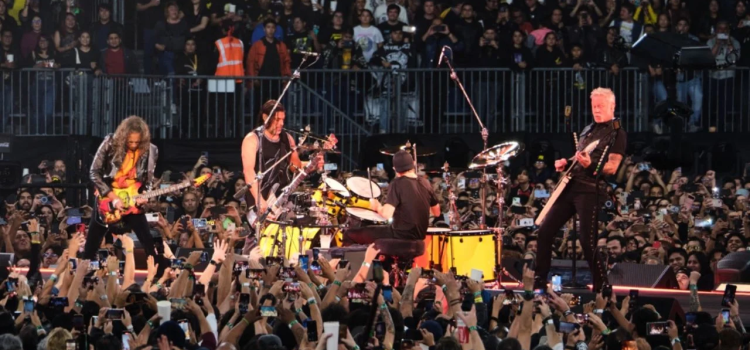 Metallica sorprende con ‘La Chona’