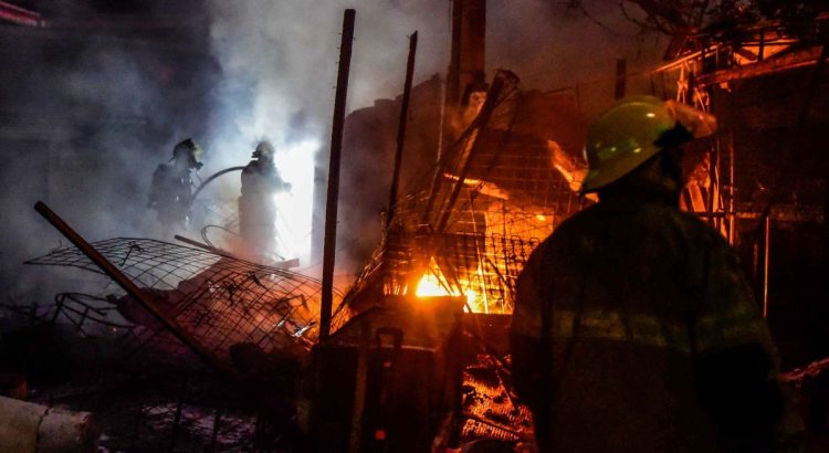 Investigan el incendio en Mercado: Especialistas en explosiones