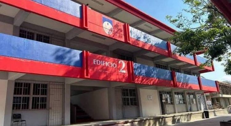 Analizan el regreso a clases en Tecpan