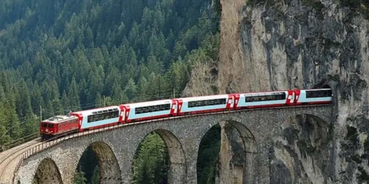 Glacier Express: el tren rápido más lento del mundo