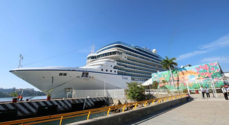 Arriba el crucero MS Vista a Acapulco