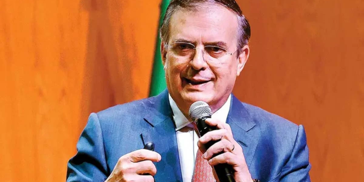 México tiene ventajas para librar aranceles de Trump: Ebrard