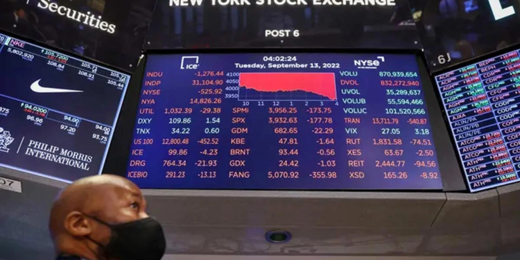 Cae acción de Tesla en Wall Street